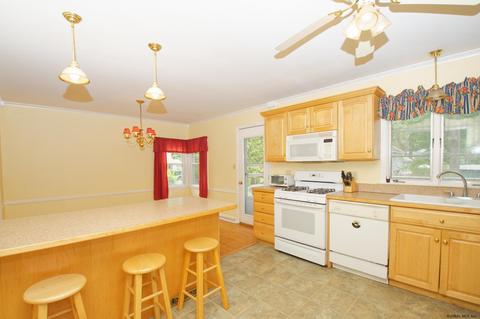 133 Birch La, Schenectady, NY 12302 photo 21