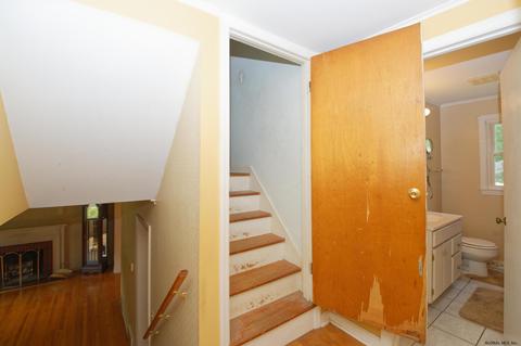 133 Birch La, Schenectady, NY 12302 photo 27