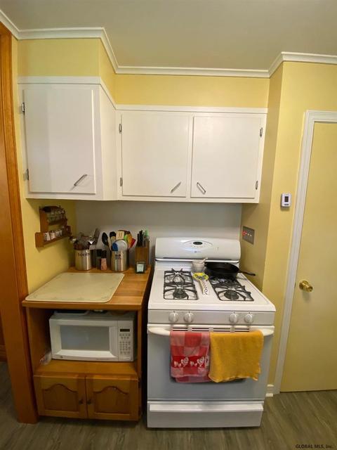 11 Birch La, Schenectady, NY 12302 photo 10