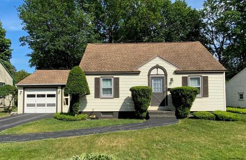 11 Birch La, Schenectady, NY 12302 photo 1