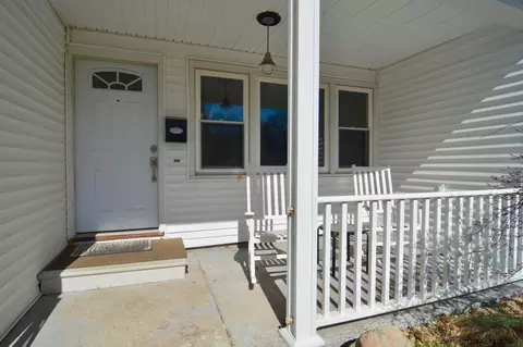 87 Elliott Ave, Schenectady, NY 12304 photo 3