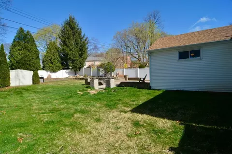 87 Elliott Ave, Schenectady, NY 12304 photo 39