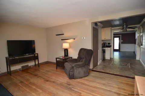 87 Elliott Ave, Schenectady, NY 12304 photo 18