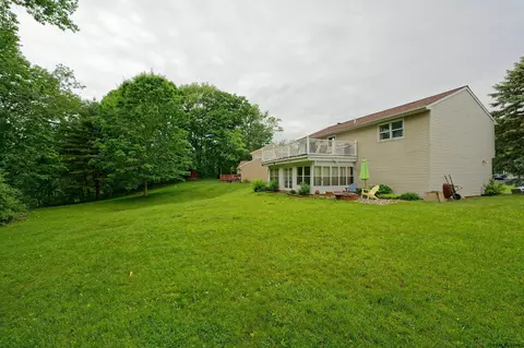 6 Brinker Cir, Glenmont, NY 12077 photo 36