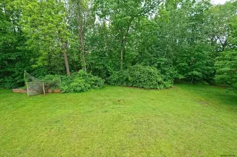 6 Brinker Cir, Glenmont, NY 12077 photo 40