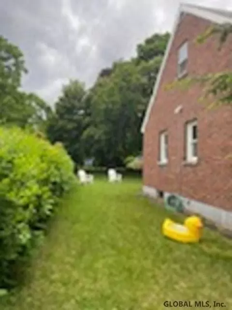 403 Robinson St, Schenectady, NY 12304 photo 36