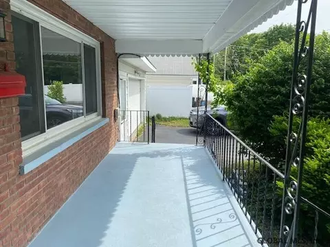 403 Robinson St, Schenectady, NY 12304 photo 8