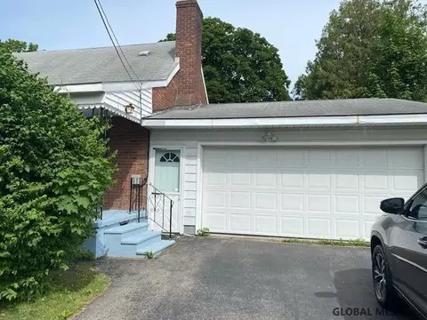 403 Robinson St, Schenectady, NY 12304 photo 7