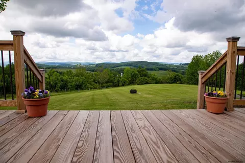 148 Jersey Ln, Cobleskill, NY 12043 photo 3