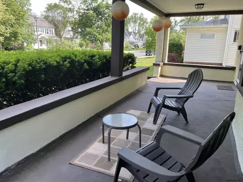 873 Wright Ave, Schenectady, NY 12309 photo 3