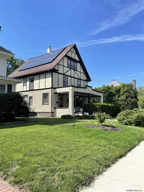873 Wright Ave, Schenectady, NY 12309 photo 36