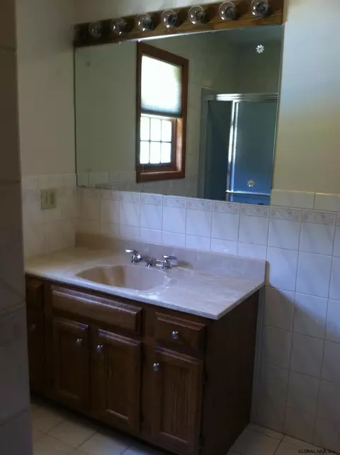3283 E Lydius St, Schenectady, NY 12303 photo 12