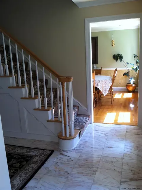 3283 E Lydius St, Schenectady, NY 12303 photo 4