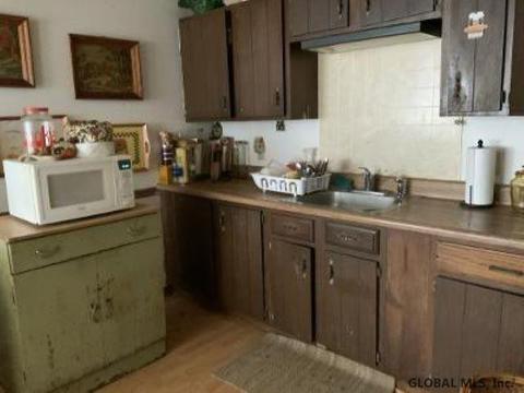 799 Eastern Ave, Schenectady, NY 12308 photo 6