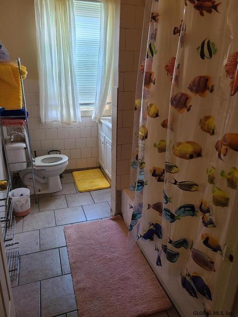 812 State St, Schenectady, NY 12307 photo 11