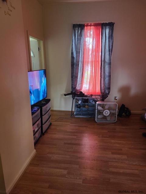 812 State St, Schenectady, NY 12307 photo 10