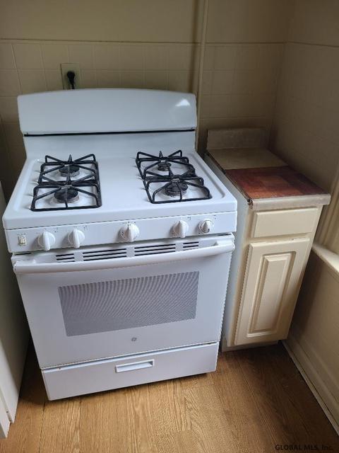 812 State St, Schenectady, NY 12307 photo 9