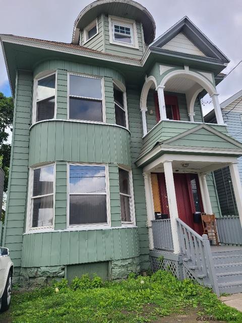 812 State St, Schenectady, NY 12307 photo 2
