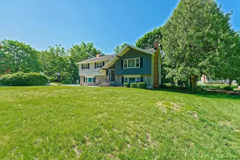 3108 E Old State Rd, Schenectady, NY 12303 photo 3