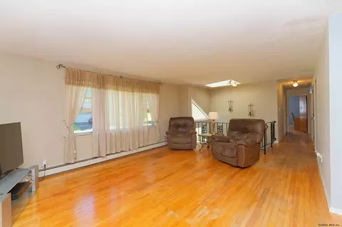 3108 E Old State Rd, Schenectady, NY 12303 photo 11
