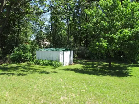 343 E Campbell Rd, Schenectady, NY 12303 photo 7