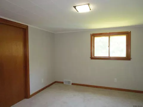343 E Campbell Rd, Schenectady, NY 12303 photo 34