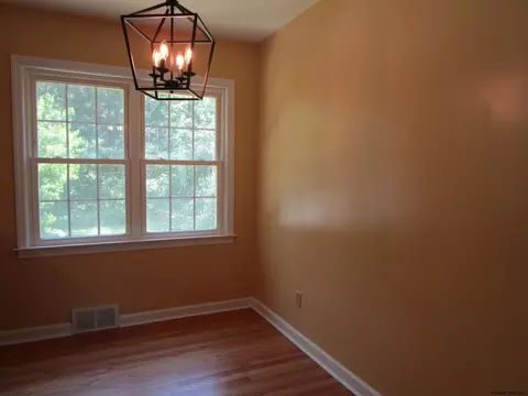 343 E Campbell Rd, Schenectady, NY 12303 photo 9