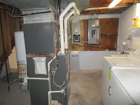 343 E Campbell Rd, Schenectady, NY 12303 photo 45