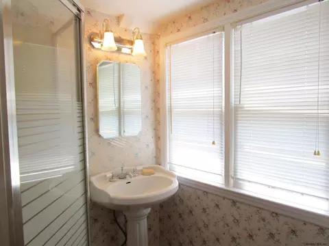 343 E Campbell Rd, Schenectady, NY 12303 photo 35