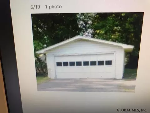 1407 Grand Blvd, Schenectady, NY 12308 photo 2