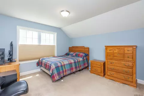 40 Chester Dr, Waterford, NY 12188 photo 30