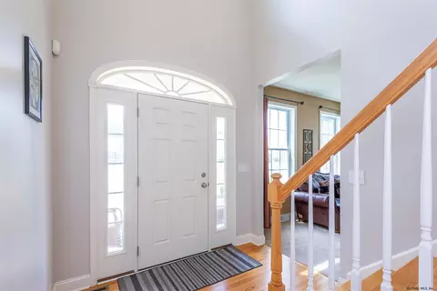 40 Chester Dr, Waterford, NY 12188 photo 33