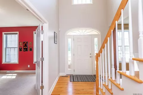 40 Chester Dr, Waterford, NY 12188 photo 34