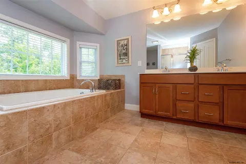 40 Chester Dr, Waterford, NY 12188 photo 26