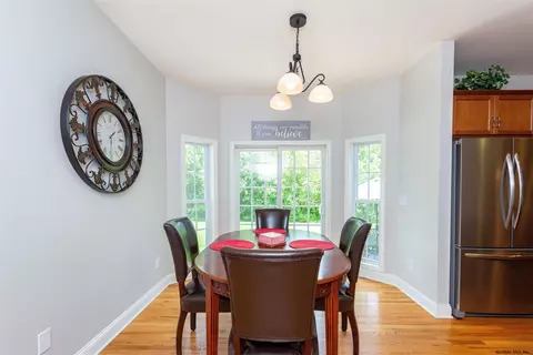 40 Chester Dr, Waterford, NY 12188 photo 13