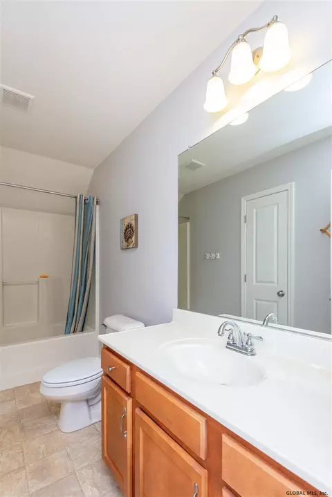 40 Chester Dr, Waterford, NY 12188 photo 29