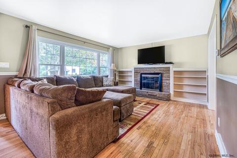 25 Pashley Rd, Schenectady, NY 12302 photo 18