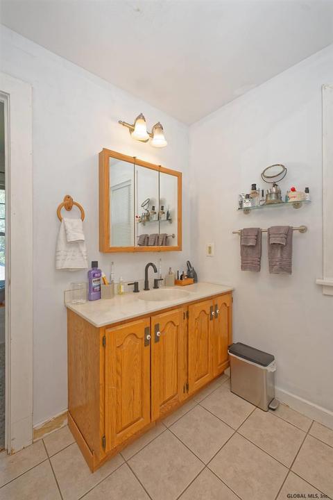 7 Rosa Rd, Schenectady, NY 12308 photo 28