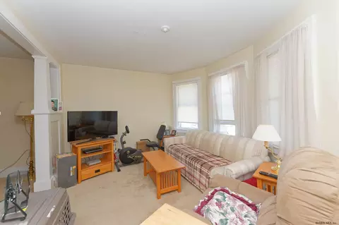 134 Sixth St, Schenectady, NY 12302 photo 25