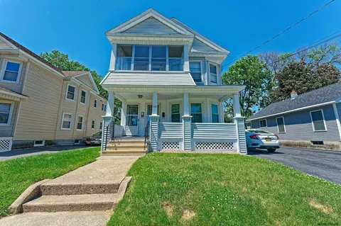 134 Sixth St, Schenectady, NY 12302 photo 2