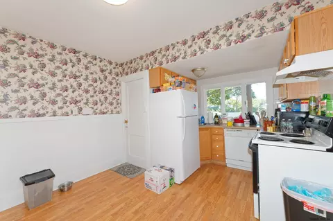 134 Sixth St, Schenectady, NY 12302 photo 7