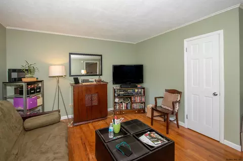 3353 Ralph St, Schenectady, NY 12304 photo 6