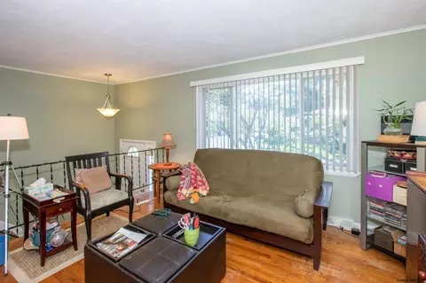 3353 Ralph St, Schenectady, NY 12304 photo 4