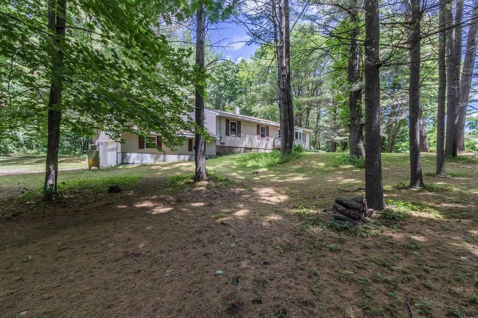 1805 Hermance Rd, Galway, NY 12074 24 Photos MLS 202122200 Movoto
