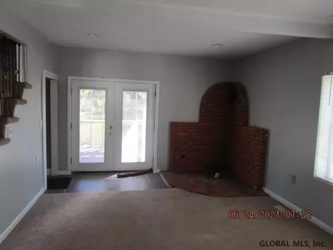 57 Sheridan St, Argyle, NY 12809 photo 8