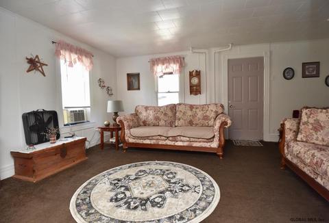 16 River St, Corinth, NY 12822 photo 8
