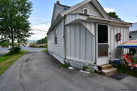 16 River St, Corinth, NY 12822 photo 40