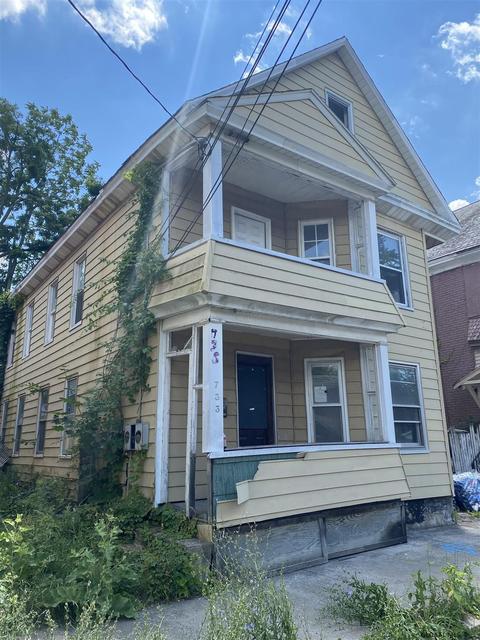 733 Bailey St, Schenectady, NY 12303 photo 1
