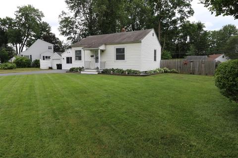 1049 Argo Blvd, Schenectady, NY 12303 photo 2