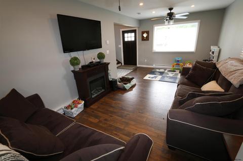1049 Argo Blvd, Schenectady, NY 12303 photo 4